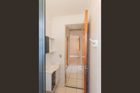 Apartamento à venda com 48m², 2 quartos e 1 vaga Apartamento à venda com 48m², 2 quartos e 1 vagaBanheiro