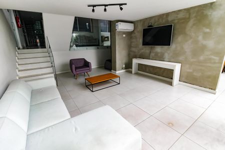 Apartamento à venda com 45m², 1 quarto e 1 vagaÁrea comum - Salão de festas