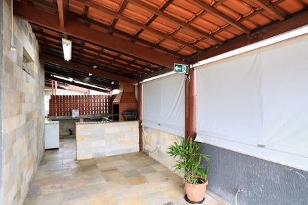 Apartamento à venda com 80m², 2 quartos e 1 vagaÁrea comum - Churrasqueira