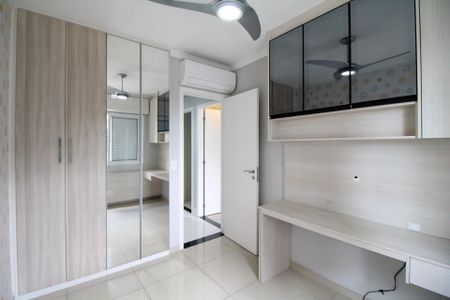 Apartamento à venda com 85m², 3 quartos e 2 vagasQuarto 2