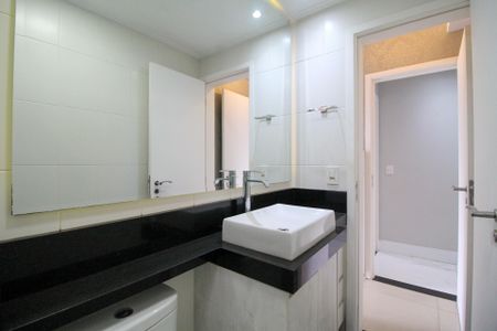 Apartamento à venda com 85m², 3 quartos e 2 vagasBanheiro da Suíte
