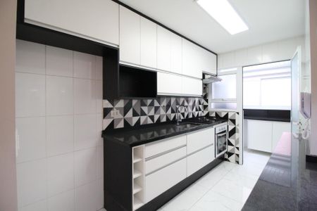 Apartamento à venda com 85m², 3 quartos e 2 vagasCozinha