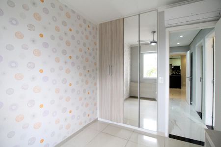 Apartamento à venda com 85m², 3 quartos e 2 vagasQuarto 2