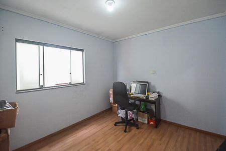 Casa à venda com 254m², 3 quartos e 3 vagas Casa à venda com 254m², 3 quartos e 3 vagasQuarto 2