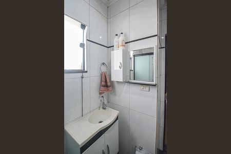 Casa à venda com 254m², 3 quartos e 3 vagas Casa à venda com 254m², 3 quartos e 3 vagasBanheiro