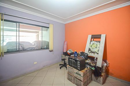 Casa à venda com 254m², 3 quartos e 3 vagas Casa à venda com 254m², 3 quartos e 3 vagasSala