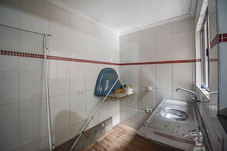 Casa à venda com 254m², 3 quartos e 3 vagas Casa à venda com 254m², 3 quartos e 3 vagasEdícula