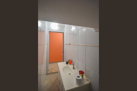 Casa à venda com 254m², 3 quartos e 3 vagas Casa à venda com 254m², 3 quartos e 3 vagasLavabo