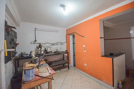 Casa à venda com 254m², 3 quartos e 3 vagas Casa à venda com 254m², 3 quartos e 3 vagasEdícula