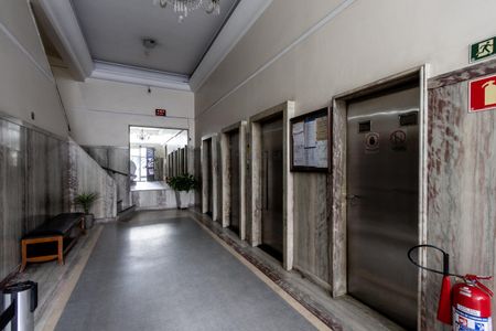 Apartamento para alugar com 109m², 2 quartos e sem vagaHall Térreo