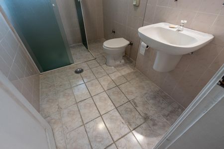 Apartamento para alugar com 109m², 2 quartos e sem vagaBanheiro