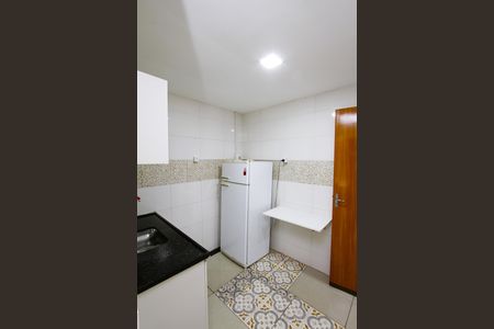 Kitnet de kitnet/studio para alugar com 1 quarto, 30m² em João Pinheiro, Belo Horizonte