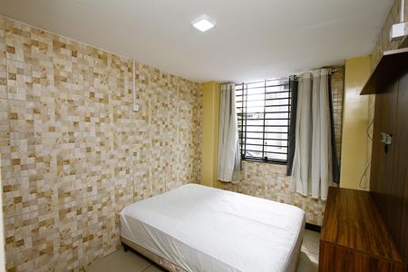 Quarto Suíte de kitnet/studio para alugar com 1 quarto, 30m² em João Pinheiro, Belo Horizonte