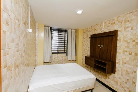 Quarto Suíte de kitnet/studio para alugar com 1 quarto, 30m² em João Pinheiro, Belo Horizonte