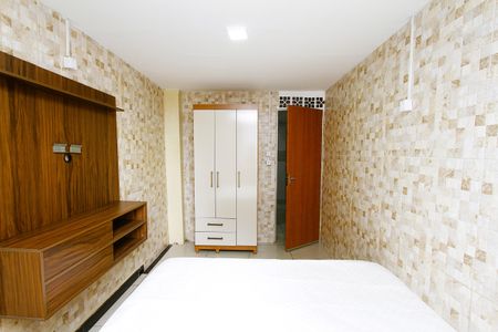 Quarto Suíte de kitnet/studio para alugar com 1 quarto, 30m² em João Pinheiro, Belo Horizonte