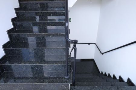 Apartamento para alugar com 36m², 2 quartos e 1 vagaÁrea comum - Saguão do andar