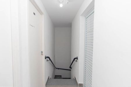 Studio para alugar com 21m², 1 quarto e sem vaga Studio para alugar com 21m², 1 quarto e sem vagaCorredor