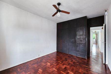 Apartamento para alugar com 148m², 3 quartos e 1 vaga Apartamento para alugar com 148m², 3 quartos e 1 vagaQuarto 2