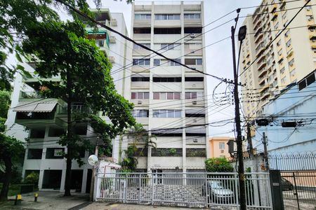 Apartamento para alugar com 148m², 3 quartos e 1 vaga Apartamento para alugar com 148m², 3 quartos e 1 vagaFachada do Condomínio