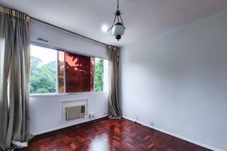 Apartamento para alugar com 148m², 3 quartos e 1 vaga Apartamento para alugar com 148m², 3 quartos e 1 vagaSuíte