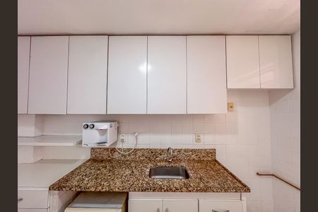Apartamento para alugar com 148m², 3 quartos e 1 vagaCozinha