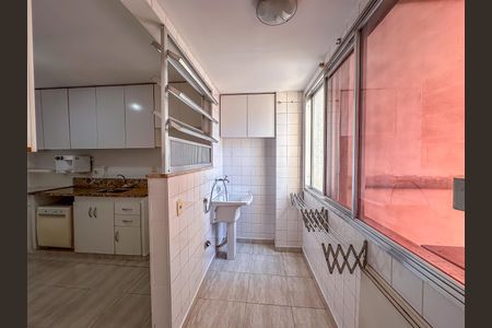 Apartamento para alugar com 148m², 3 quartos e 1 vagaÁrea de Serviço