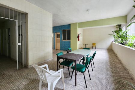 Apartamento para alugar com 148m², 3 quartos e 1 vaga Apartamento para alugar com 148m², 3 quartos e 1 vagaÁrea Comum