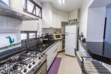 Apartamento para alugar com 80m², 3 quartos e 1 vaga Apartamento para alugar com 80m², 3 quartos e 1 vagaCozinha