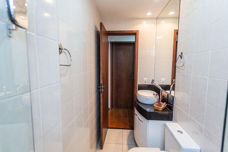Apartamento para alugar com 80m², 3 quartos e 1 vaga Apartamento para alugar com 80m², 3 quartos e 1 vagaBanheiro Social