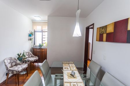 Apartamento para alugar com 80m², 3 quartos e 1 vaga Apartamento para alugar com 80m², 3 quartos e 1 vagaSala