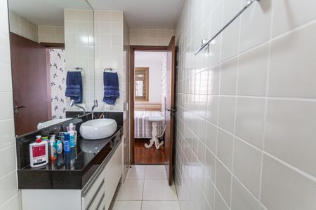 Apartamento para alugar com 80m², 3 quartos e 1 vaga Apartamento para alugar com 80m², 3 quartos e 1 vagaBanheiro da Suíte