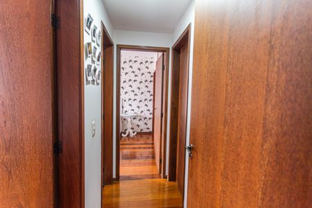 Apartamento para alugar com 80m², 3 quartos e 1 vaga Apartamento para alugar com 80m², 3 quartos e 1 vagaCorredor