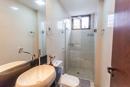 Apartamento para alugar com 80m², 3 quartos e 1 vaga Apartamento para alugar com 80m², 3 quartos e 1 vagaBanheiro Social