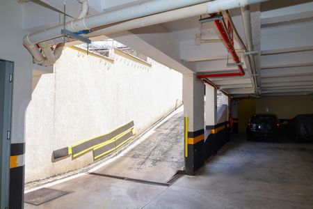 Apartamento para alugar com 36m², 2 quartos e 1 vaga Apartamento para alugar com 36m², 2 quartos e 1 vagaGaragem