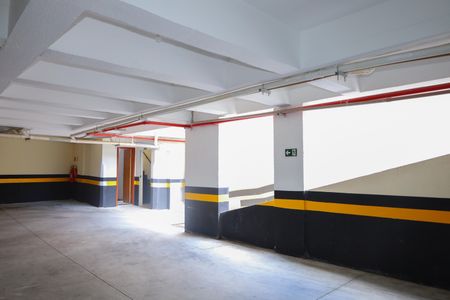 Apartamento para alugar com 36m², 2 quartos e 1 vaga Apartamento para alugar com 36m², 2 quartos e 1 vagaGaragem