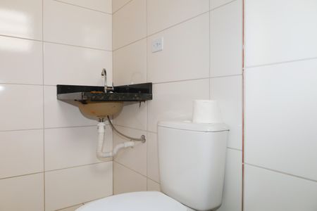 Apartamento para alugar com 36m², 2 quartos e 1 vaga Apartamento para alugar com 36m², 2 quartos e 1 vagaBanheiro