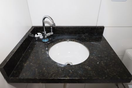 Apartamento para alugar com 36m², 2 quartos e 1 vaga Apartamento para alugar com 36m², 2 quartos e 1 vagaBanheiro - Detalhe