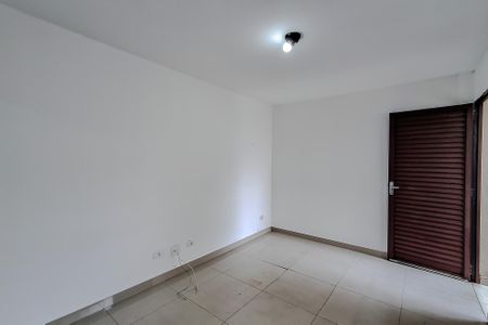 Sala/Quarto de casa para alugar com 1 quarto, 20m² em Vila Monumento, São Paulo
