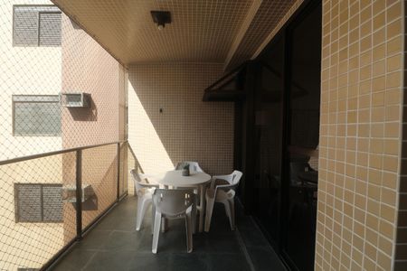 Apartamento para alugar com 90m², 2 quartos e 2 vagasVaranda