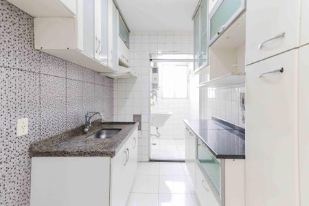 Apartamento para alugar com 53m², 3 quartos e 1 vaga Apartamento para alugar com 53m², 3 quartos e 1 vagaCozinha e Área de Serviço