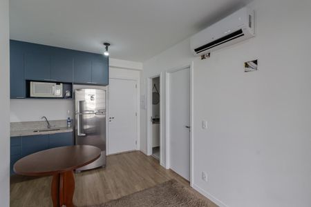 Sala de apartamento para alugar com 2 quartos, 38m² em Vila Nova Conceição, São Paulo