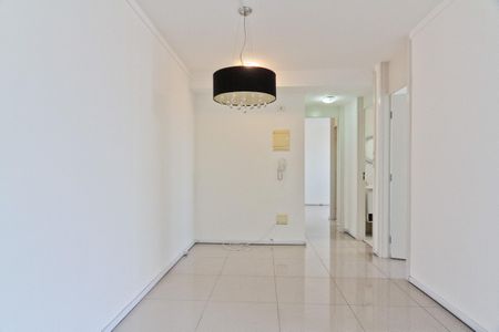 Apartamento para alugar com 65m², 2 quartos e 1 vaga Apartamento para alugar com 65m², 2 quartos e 1 vagaSala