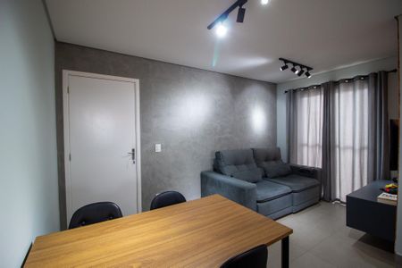 Sala de apartamento para alugar com 2 quartos, 55m² em Jardim Sao Carlos, Sorocaba