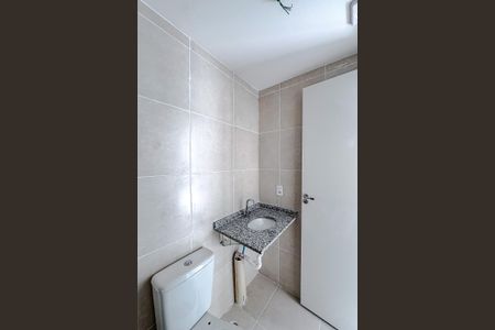 Apartamento para alugar com 39m², 2 quartos e sem vagaBanheiro