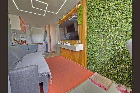 Sala de apartamento para alugar com 2 quartos, 2147483647m² em Jardim São Luís, São Paulo