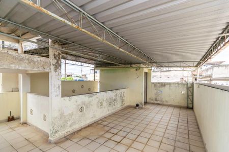 Casa à venda com 96m², 2 quartos e sem vaga Casa à venda com 96m², 2 quartos e sem vagaTerraço