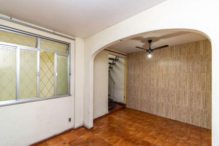 Sala de casa à venda com 2 quartos, 90m² em Brás de Pina, Rio de Janeiro