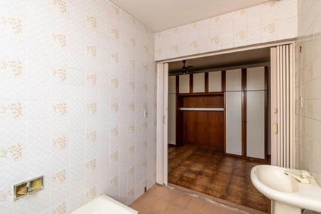 Casa à venda com 96m², 2 quartos e sem vaga Casa à venda com 96m², 2 quartos e sem vagaBanheiro da Suíte