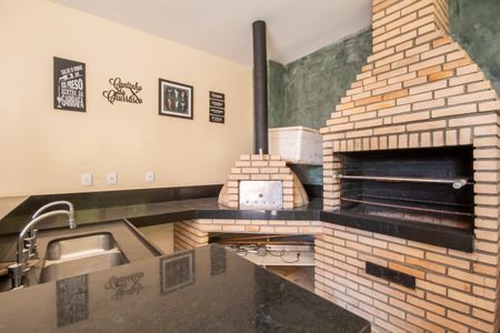 Apartamento à venda com 99m², 3 quartos e 2 vagas Apartamento à venda com 99m², 3 quartos e 2 vagasÁrea comum - Churrasqueira