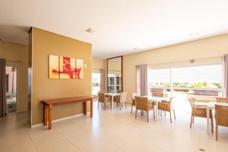 Apartamento à venda com 99m², 3 quartos e 2 vagas Apartamento à venda com 99m², 3 quartos e 2 vagasÁrea comum - Salão de festas